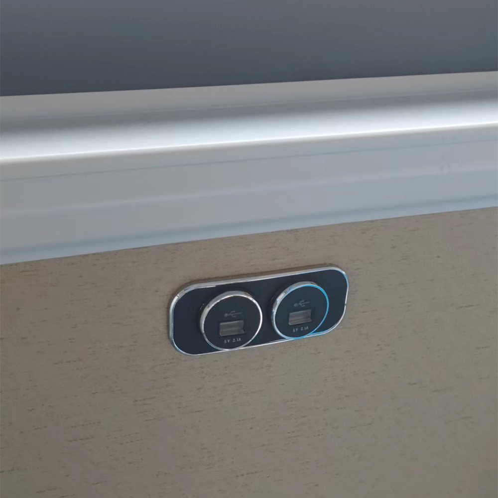 bff1bfb4de41f30a49d5f614ac10404-1